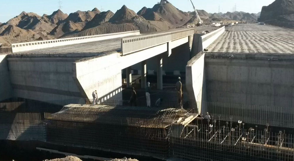Al Mardoof earthworks machinery in Madinah