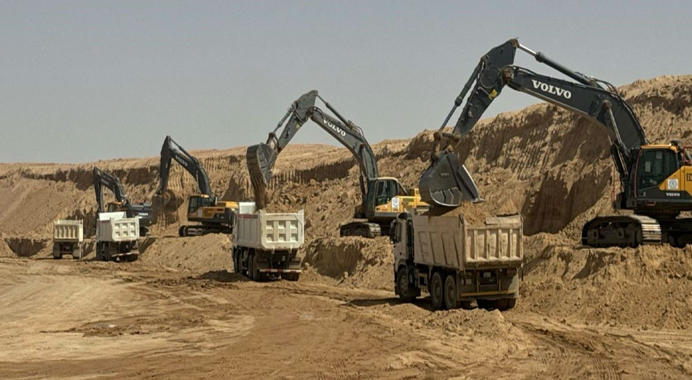 Al Mardoof earthworks machinery in Madinah