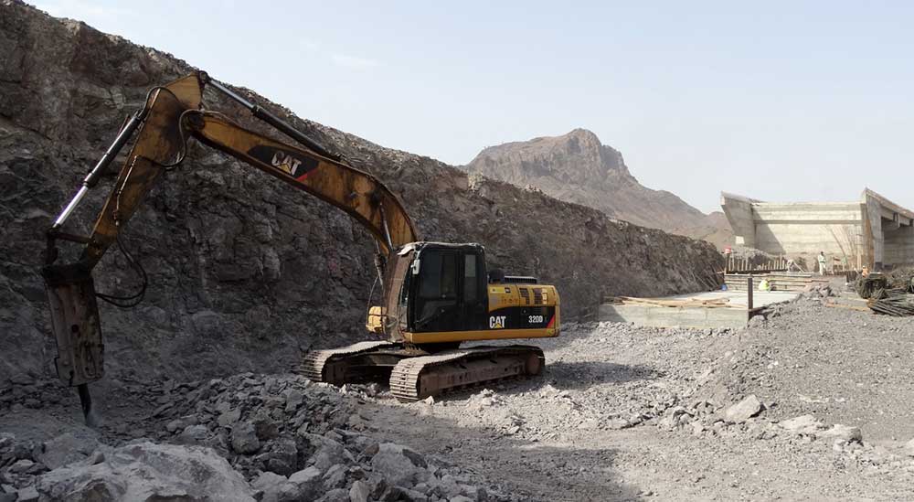 Al Mardoof earthworks machinery in Madinah